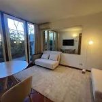 Monolocale In Centro Con Terrazzo