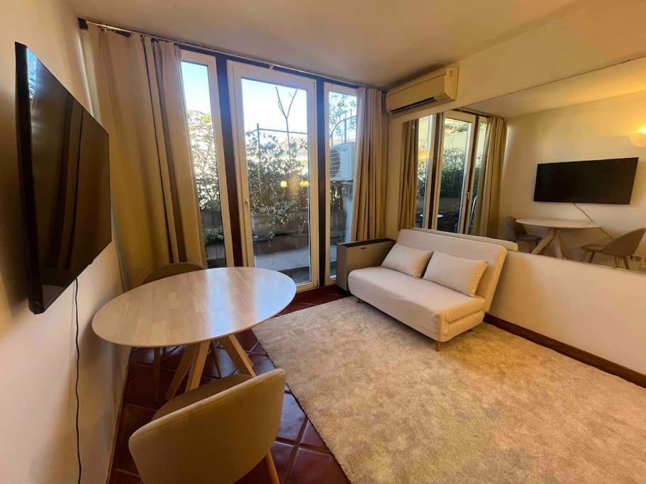 Monolocale In Centro Con Terrazzo Appartement Milan